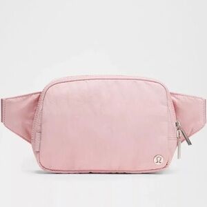 NWT Lululemon Everywhere Belt Bag 2L Pink Haze $48 Rare